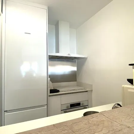 Appartement Le Soleil - Sea - Spacious - Hypercentre - Car Park Antibes