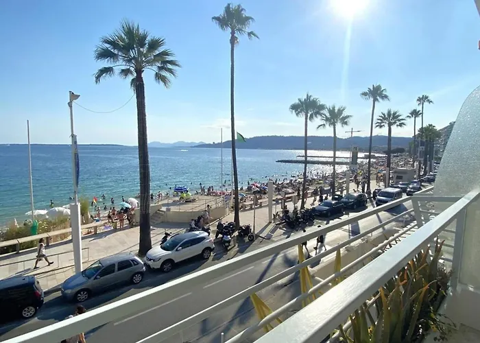 Le Soleil - Sea - Spacious - Hypercentre - Car Park Apartment