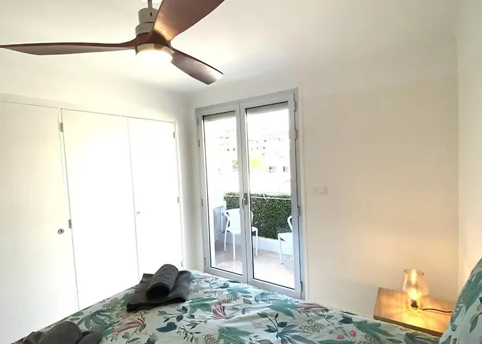 Le Soleil - Sea - Spacious - Hypercentre - Car Park Apartment Antibes