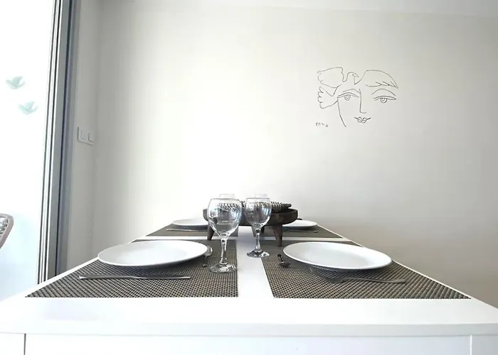 Le Soleil - Sea - Spacious - Hypercentre - Car Park Apartment *