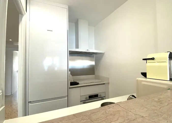 Le Soleil - Sea - Spacious - Hypercentre - Car Park * Antibes