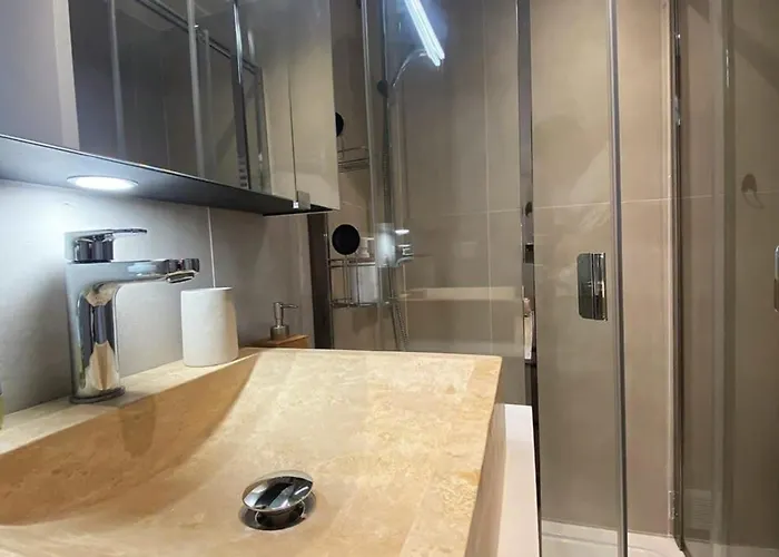 Le Soleil - Sea - Spacious - Hypercentre - Car Park Apartment *